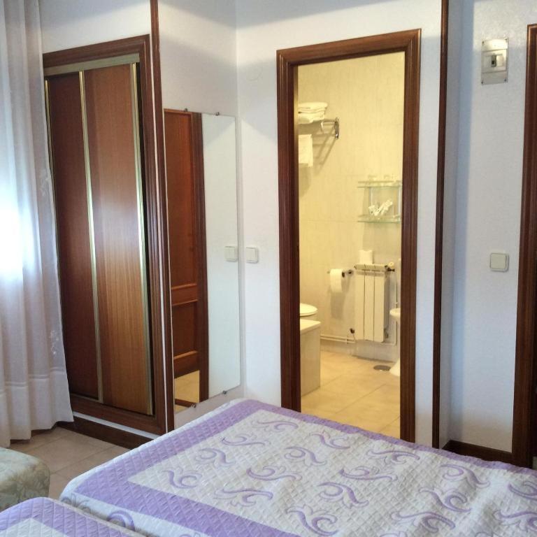 Hosteria Los Sauces Маон Экстерьер фото